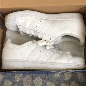 Adidas Superstar Sneakers